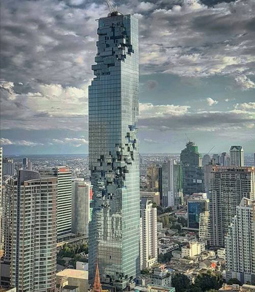 Via Redditor /u/gayfarang, Bangkok’s newest skyscraper, MahaNakhon.