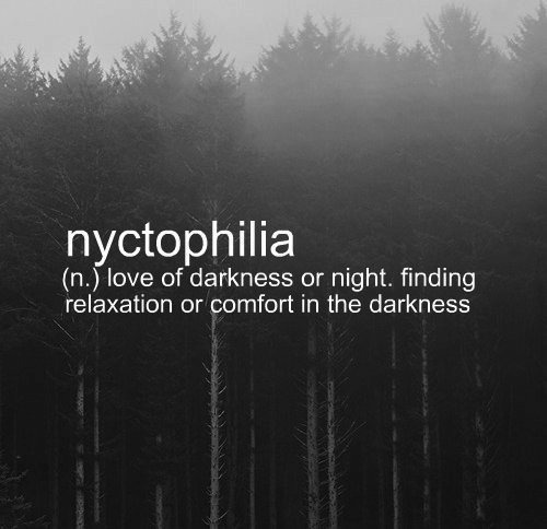 .nyctophilia.