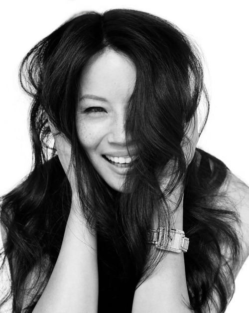 asuperbeing:Endless list of flawless, favorite WOC (in no particular order): Lucy Liu - [7/x]