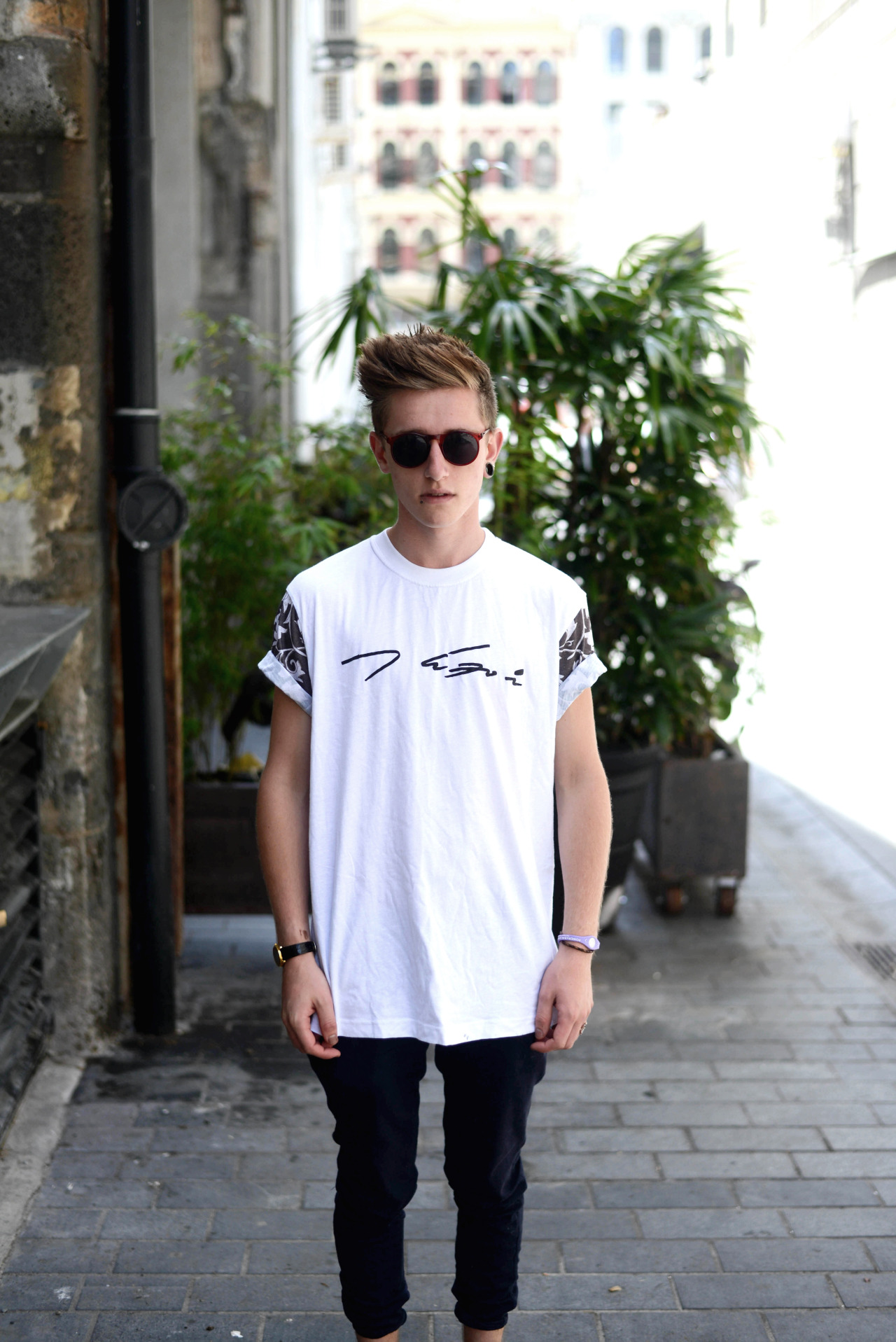 asylumcompany:  www.asylumcompany.com 