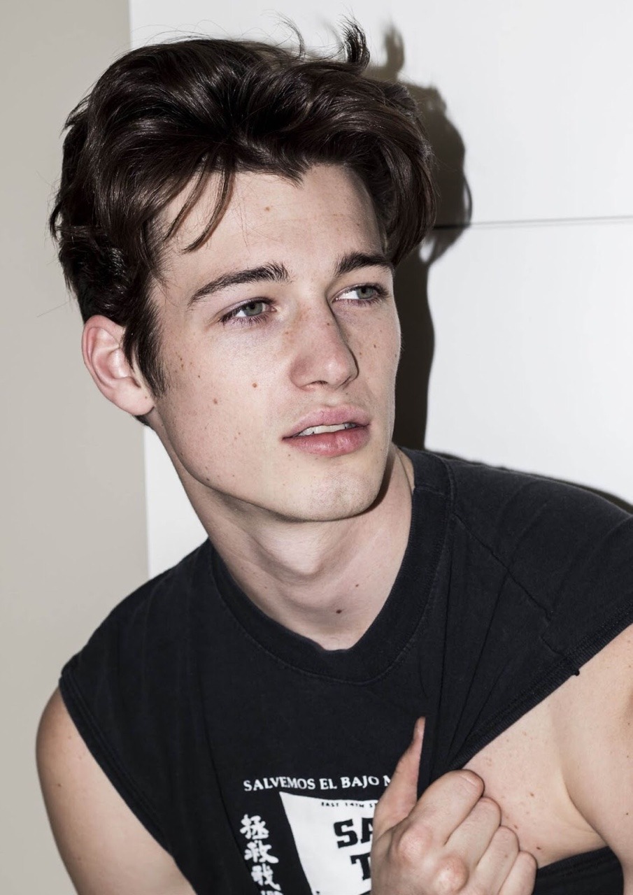 yogaboi:  Robbie Beeser for Yearbook Fanzine
