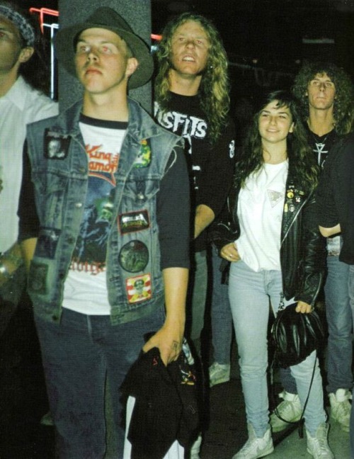 ridethehetfield: Is that girl wearing James’s leather jacket!?!?!?!?!