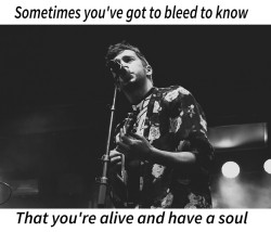 stcktoyourgunsx:  Twenty One Pilots // Tear