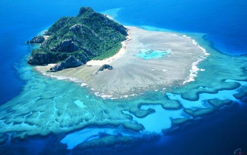 &ldquo;Fiji Beach [2560 × 1600]&rdquo; on /r/wallpaper http://ift.tt/29wSINP