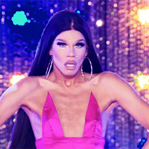 lliaison:  Naomi in ep 9 - “The Realness”   