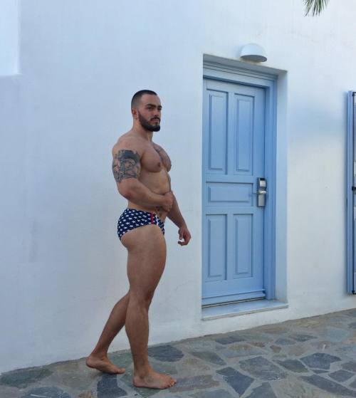hotmensecretfolder:  hot men secret folder