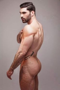 javige80:    Guillermo Angulo @Guillermo_model