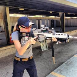 victran:  Nikki Raye rocking a G36K 