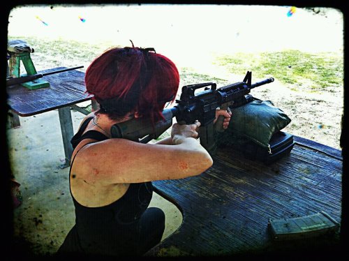 arsenic-lullabie:  I am prepared… are you?  Amazing badass bitch! -fms