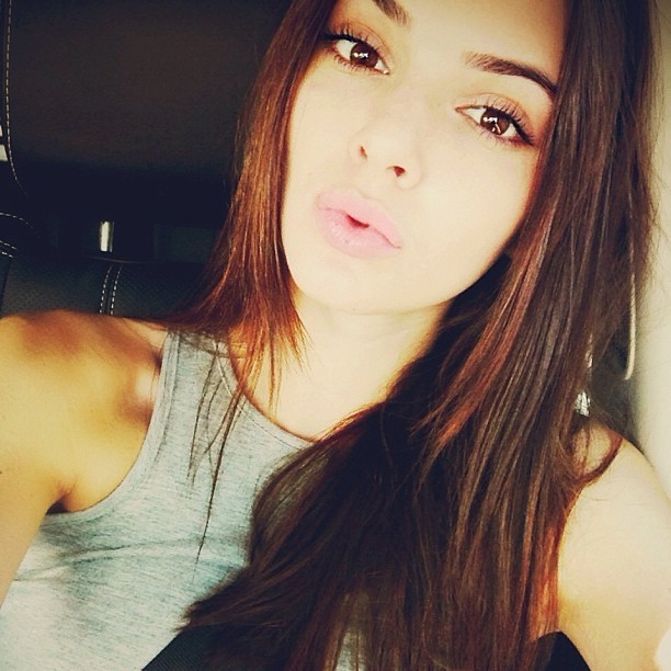 kendall-cyrus:  Kendall Jenner &amp; Miley Cyrus Blog