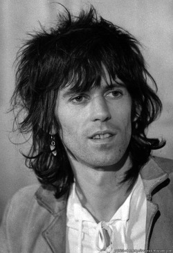 Happy 70Th Birthday To A Stone That Just Keeps Rolling &Amp;Hellip; Keith Richards