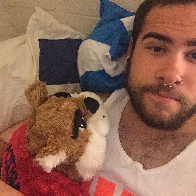 tyazmorgan:  Time to relax in bed