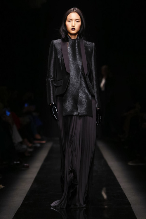 runway-disease: Emanuel-Ungaro fall 15 winter 16