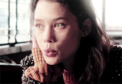 marianhwkes:– so, are you gonna tell me where you’re from?– so many places,