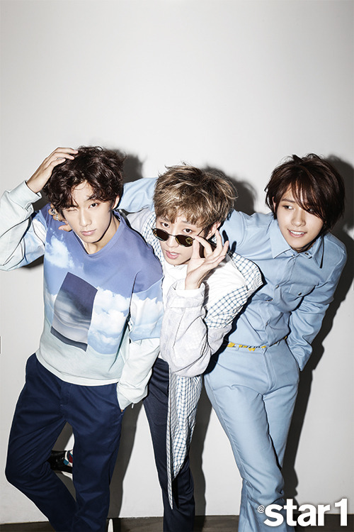 XXX aviateb1a4:  [MAGZ] Playful B1A4 at STAR photo