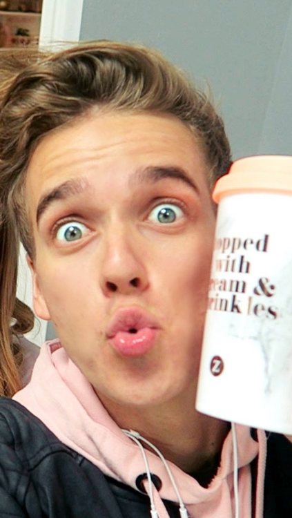 click pics for hq + full sizelike/reblog if savingily xx