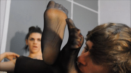 zarafootlust:Slutty Nylon Foot Worship and Sexy Footjob!!clips4sale.com/77653Zara’s Footlust: