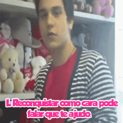 sophiednaticaforever:  Mesmo que você não caia na minha cantada, Mesmo que você conheça outro cara Na fila de um banco Um tal de Fernando Um lance, assim Sem graça….   