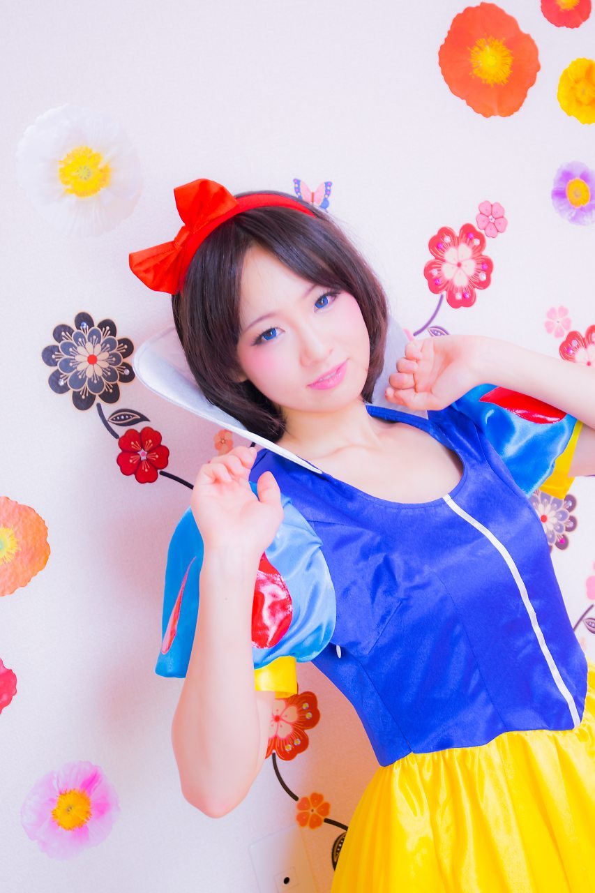 Snow White &amp; The seven Dwrafs - Snow White (Yuka) 4