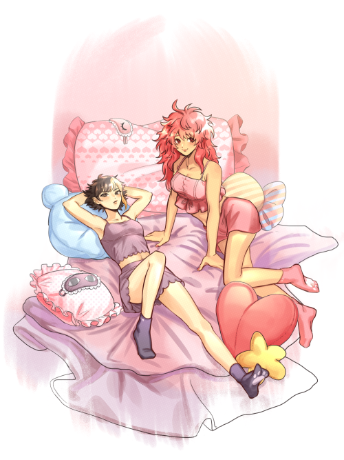 Naoreko Sleepover Yay