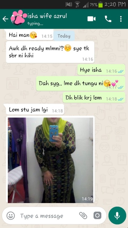 abgjanggutikat: suami0253: dh tk sbr kot ..aummm2 Tahniah bro… Wow body elok berbaju songket 