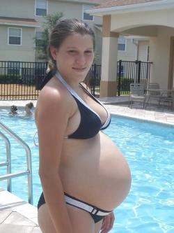 selfshotpreggo:  More beautiful pregnant