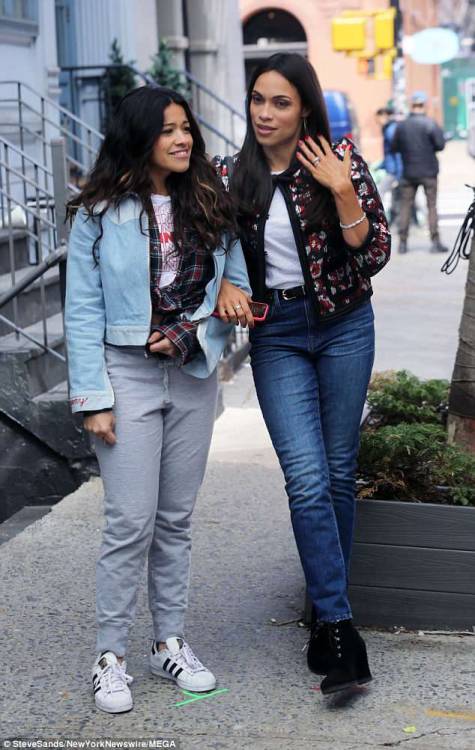 ginarodriguez-news:Gina Rodriguez and Rosario Dawson pictured on set filming ‘Someone Great&rs