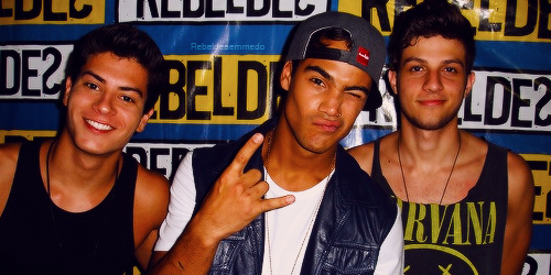 folkmelanie:  yeah-sampaio:  Menina que isso? Lua sua gostosa *O*  que isso luinha hhhhhhhhou