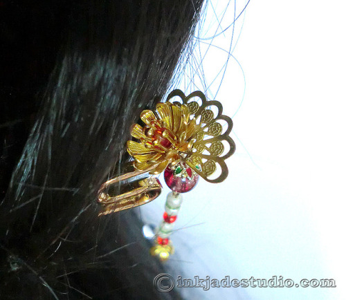 inkjadestudio: Curved Golden Chrysanthemum Fan Hair Stick Hair Pin Dainty curvy Chinese hairstick fe