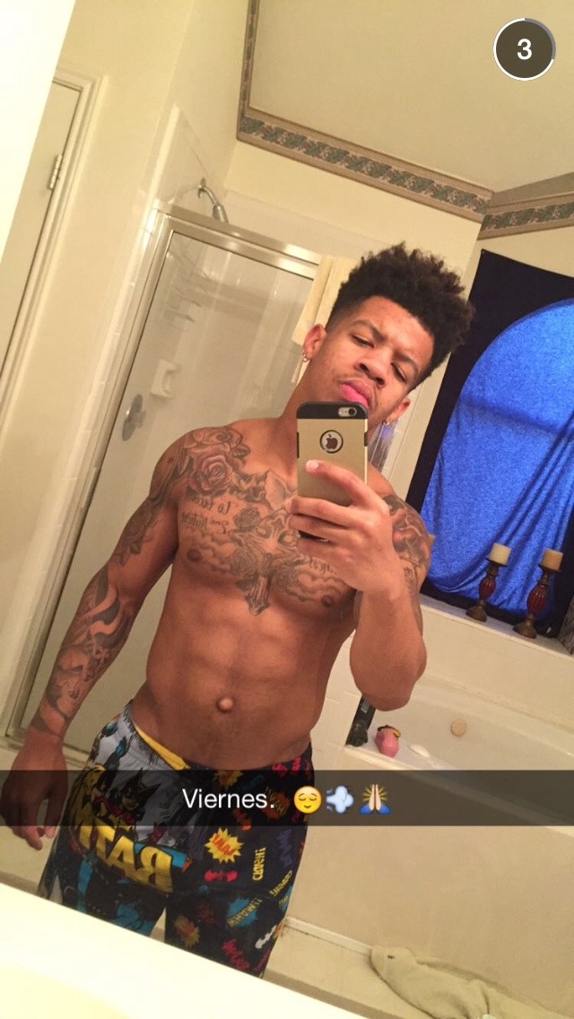 black-dicks-r-us:  www.BlackM4M.com  FIND BLACK GAY SEX  Over 500,000 Black Gay Profiles