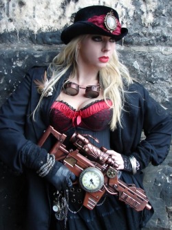 steampunk-girl:  Steampunk Girl  http://steampunk-girl.tumblr.com/