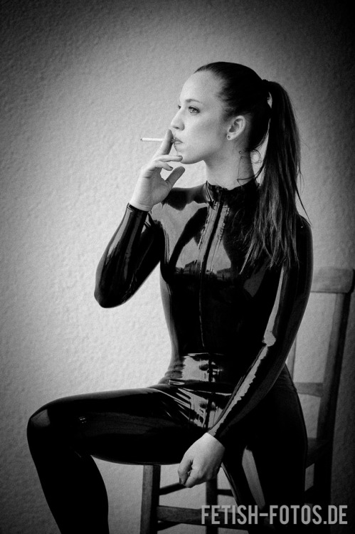 latexcrazy: Latexcrazy.comFREE made-to-measure serviceFREE chlorination treatment, extreme chlorinat