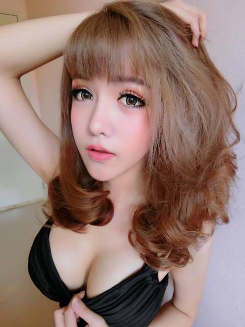 ladyboysofthailand:  #Thailand #Ladyboys #Pattaya #Bangkok #Kathoey #Ladyboy #Katoey #Thai #Shemale 