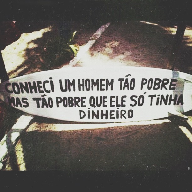 iamherewaitingformyprince:  follow back ♥