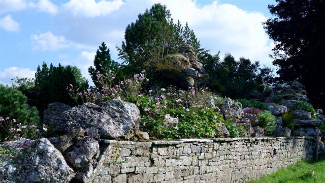 Aysgarth Edwardian Rock Garden, North Yorkshire, England. Originally built circa 1906 by nurserymen James Backhouse and Son of...