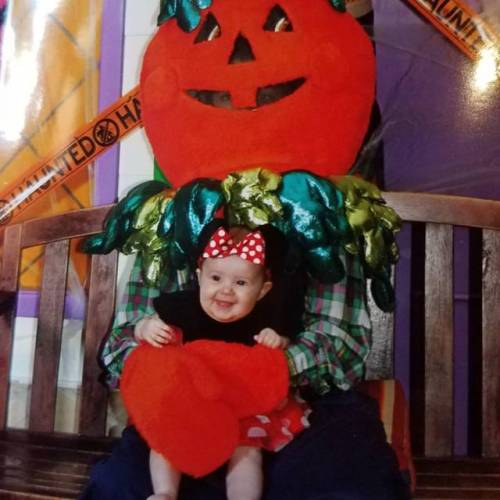 My sweet babygirl! ❤ Halloween 2017 @gbruze59443 #halloween #mrpumpkin #firsthalloween #CharlotteLei