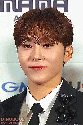SEUNGKWAN2023 MAMA Red Carpet 