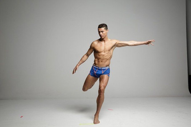 CR7