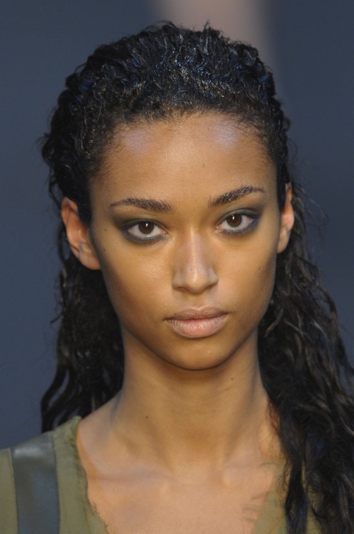 pureheroinechic:Anais Mali at Guy Laroche S/S 2012