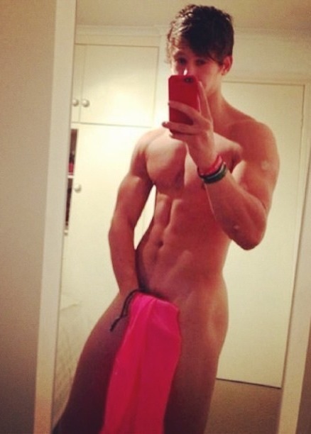 damnhotmeat:wanna view more? click here