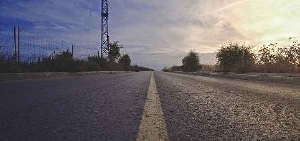 lachicasinrostro:  Hasta el camino más largo tiene un final.   (Foto vía instagram