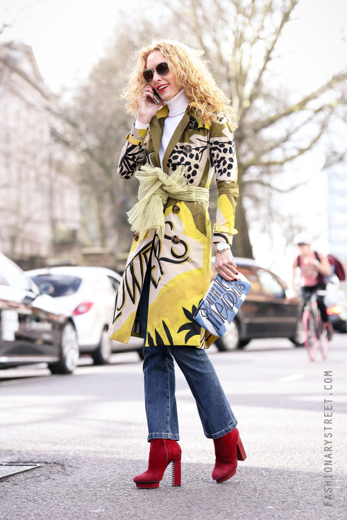 StreetStyle #LFW Elina Halimi