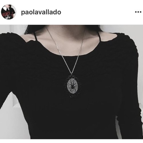 Getting all the gorgeous customer shots lately. How great does this spider cameo look on @paolavalla