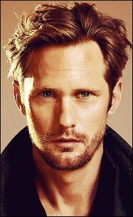 Alexander Skarsgård Tumblr_obuxozatzF1vdoux3o1_250