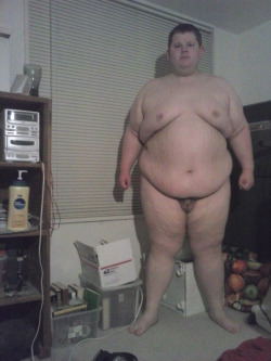 chidad:  So, to start off the weekend here are a few of my favorite young chubs,