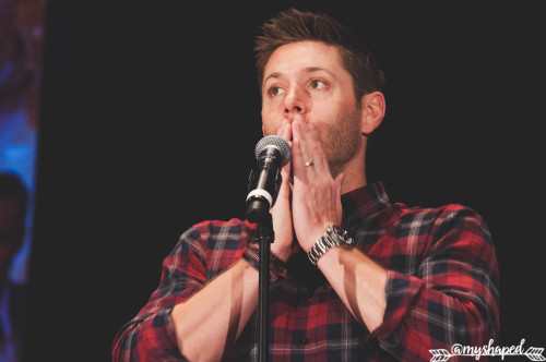 grumpyjackles: Jensen describing his reaction to watching the force with which Jared hit Misha in th