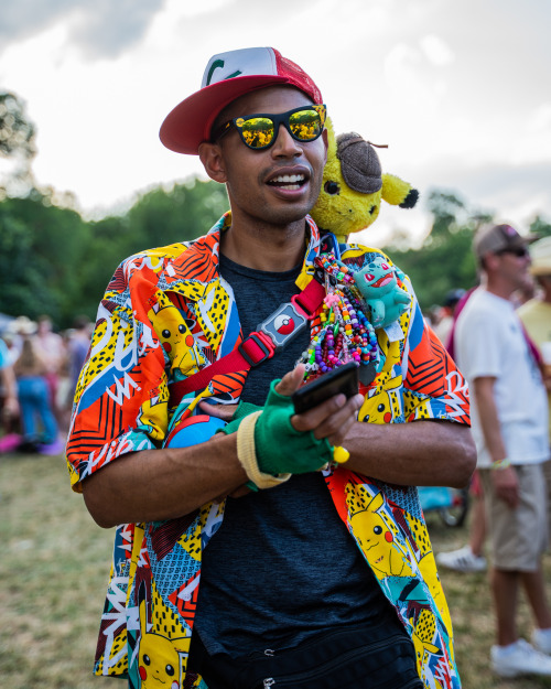 I went to Eeyore’s Birthday in Austin, TX on 4-30-22 with the goal of photographing 10 strangers. I ended up with many more.
Shot on Sony a7 IV x Tamron 28-75mm f2.8