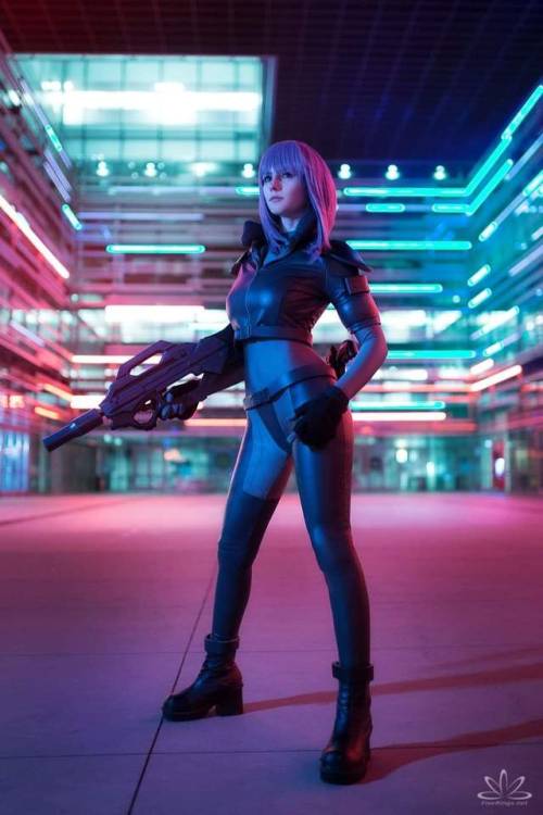 zeon-kaiju: Motoko “the major” Kusanagi by Emily Aurelia Cosplay