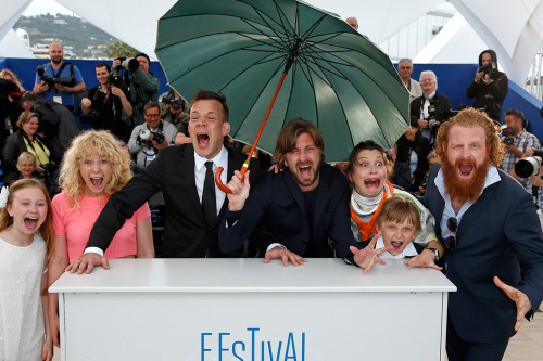 Impossible not to love this photo of the Force Majeure cast + director.