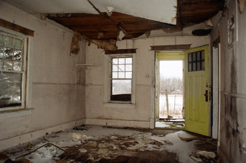 goldenprairies:this one room schoolhouse and teacherage were built in 1914. these buildings were 20 